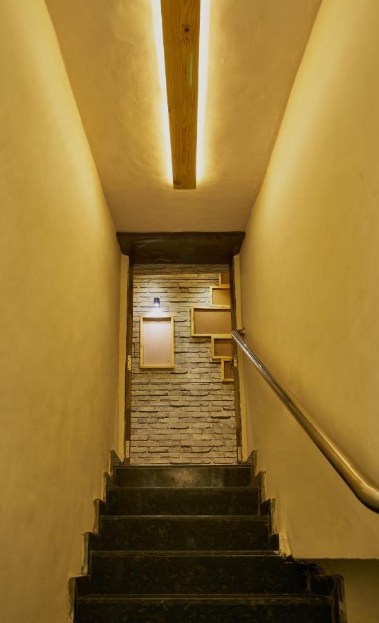 Tranquil La Casa Hotel Pune Exterior photo