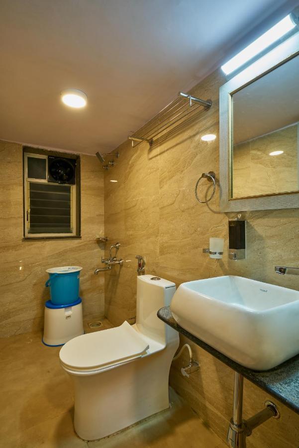 Tranquil La Casa Hotel Pune Exterior photo
